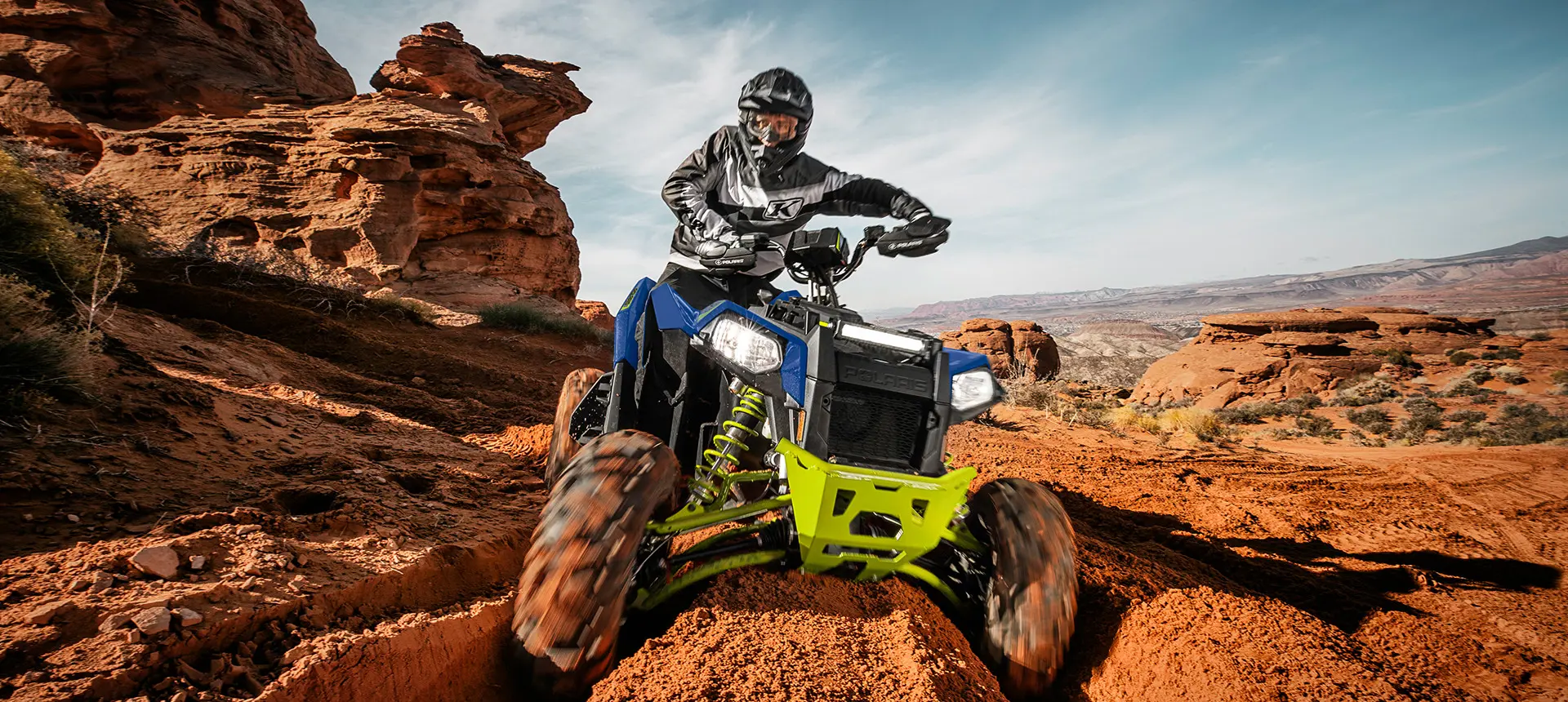Scrambler 850 going down the rocks