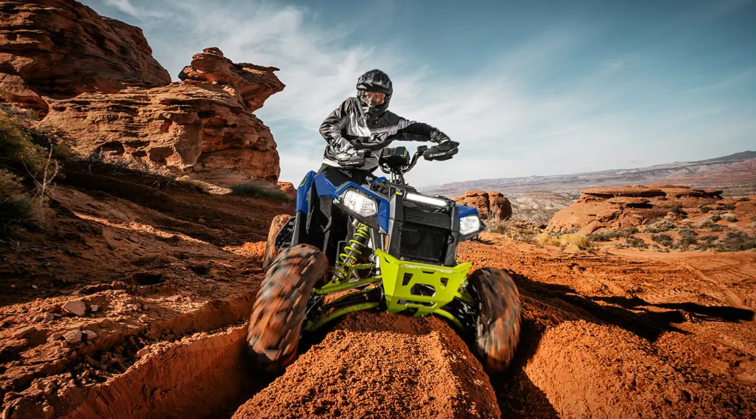 Scrambler 850 going down the rocks