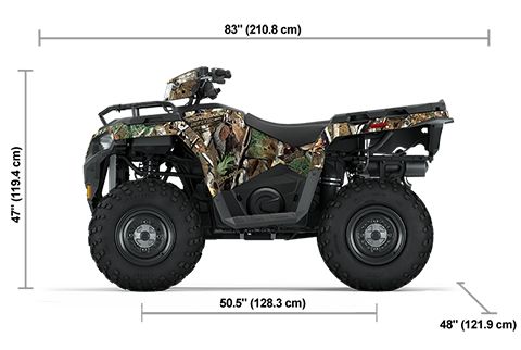 Vista lateral del Polaris Sportsman 570 de 2025 en Polaris Pursuit Camo con dimensiones de altura, ancho y longitud.