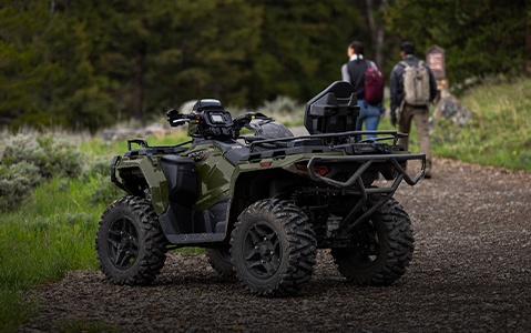 Comparaison entre le Sportsman Touring 570 2026 et d’autres modèles Polaris Off-Road.