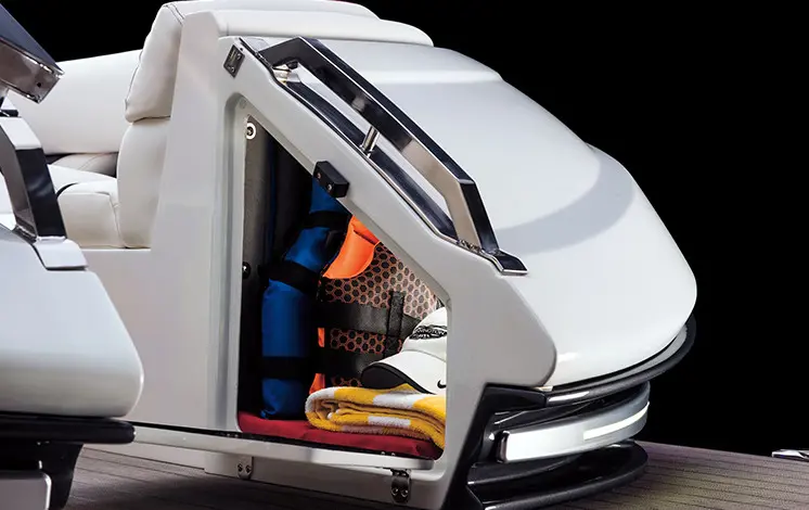 hidden storage options on a bennington qx sport pontoon boat