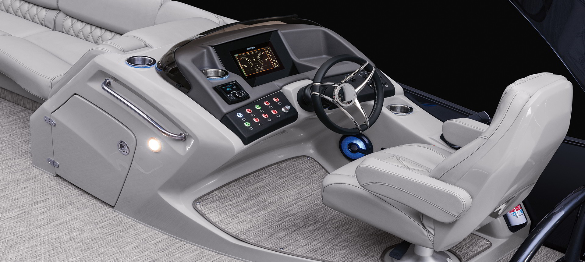 R series dashboard and chair
