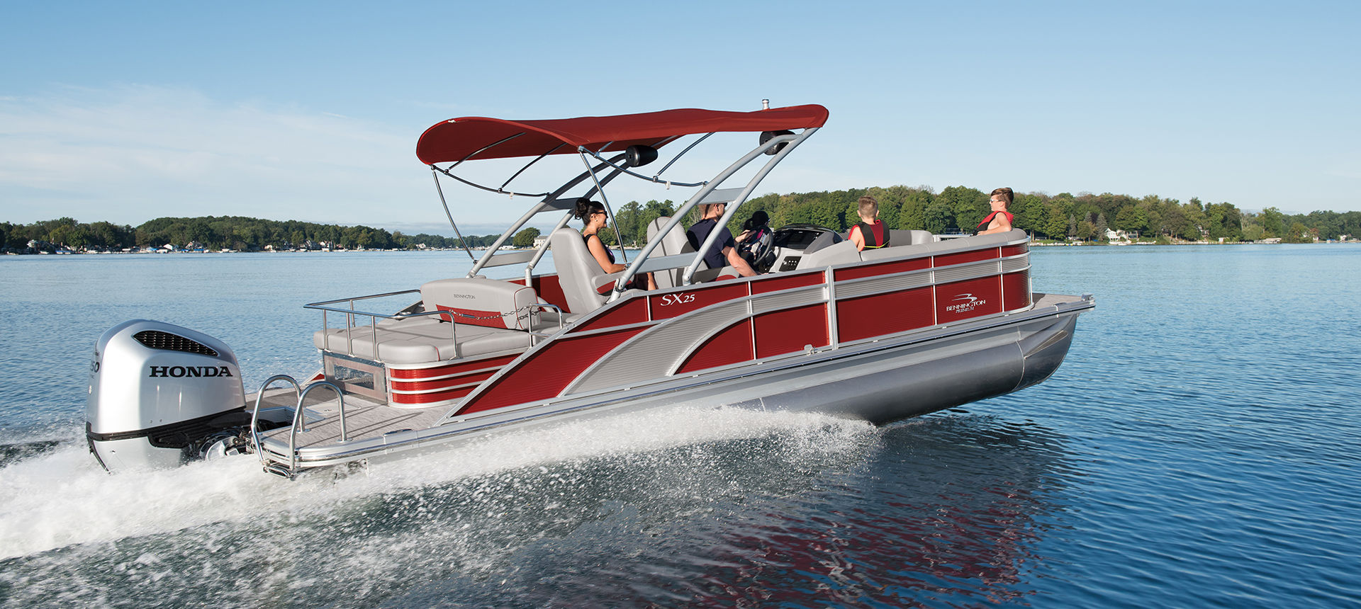 Pic of pontoon aft deck