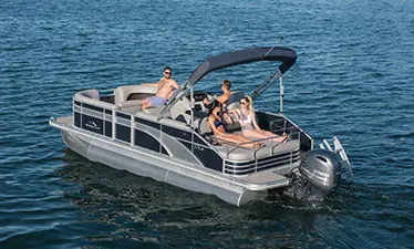Pic of people on pontoon boat