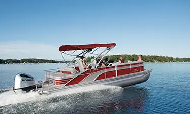 Pic of pontoon aft deck