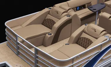 stern lounge seating on a Bennington LX pontoon