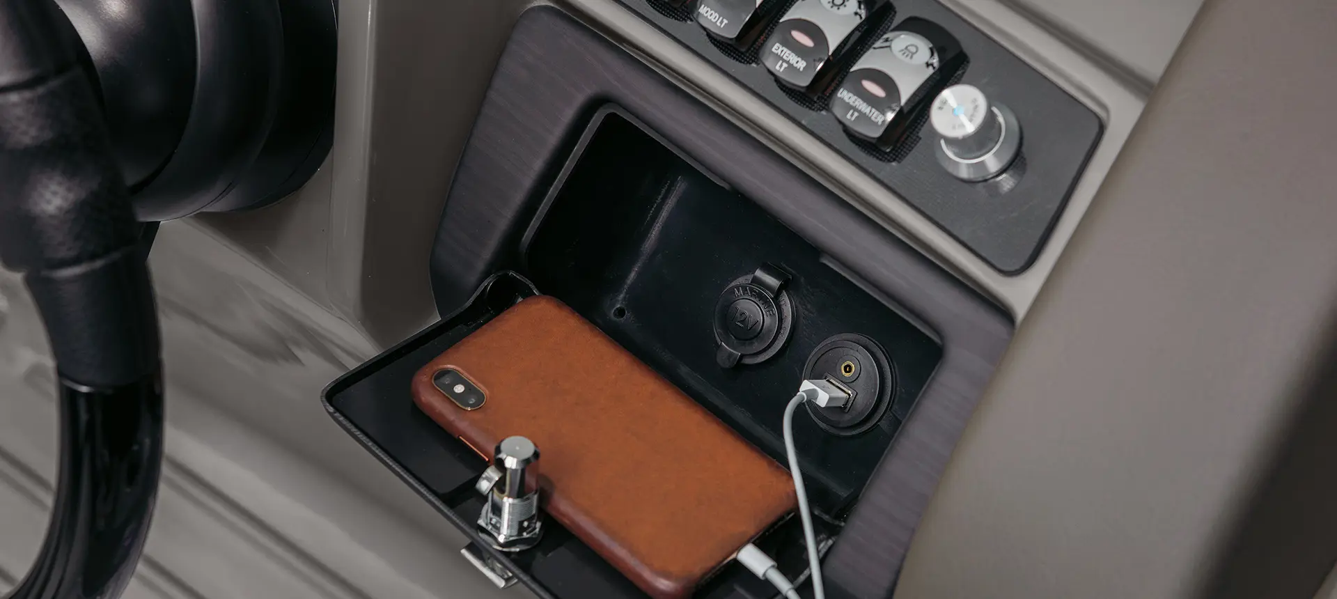 phone charging station on a bennington lx pontoon boat