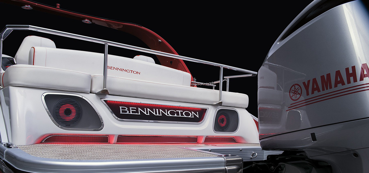 R Bowrider Model