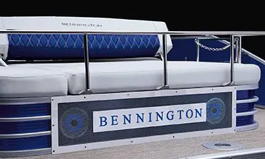 integrated speaker and logo on a bennington lx pontoon boat