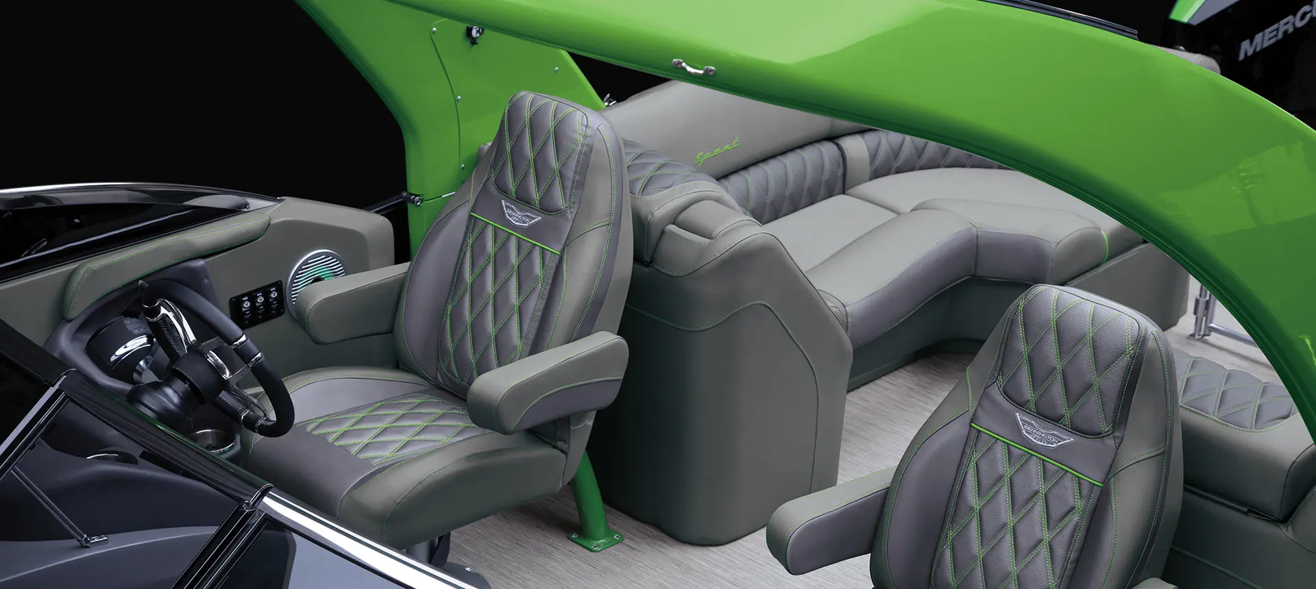 co-captain's chairs and folding sport arch on a bennington q pontoon boat