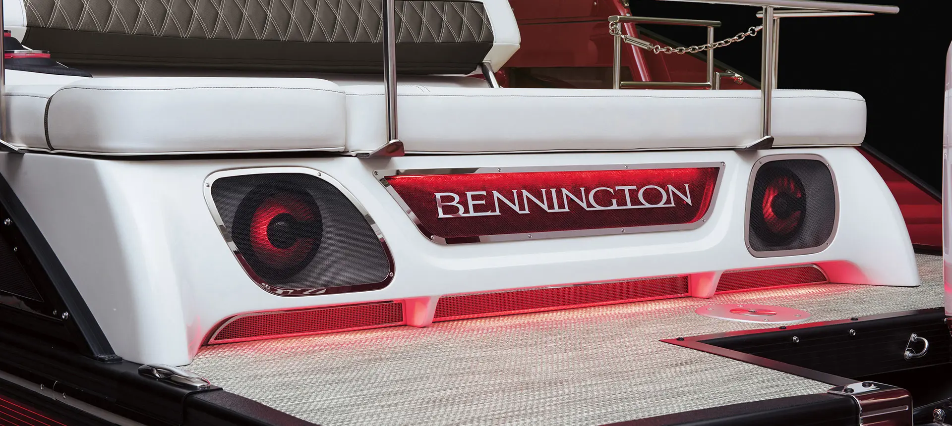 close up view of the spearkers and lights on a Bennington QX pontoon