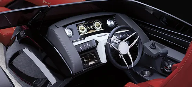 steering console on a Bennington QX Sport pontoon