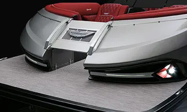 closeup on the bow gate of a bennington qx sport pontoon boat