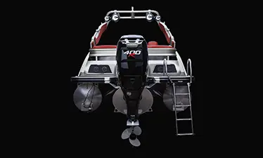 stern focused view of a bennington qx sport pontoon boat