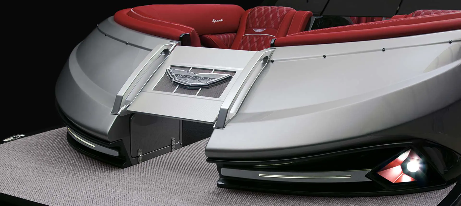 closeup on the bow gate of a bennington qx sport pontoon boat