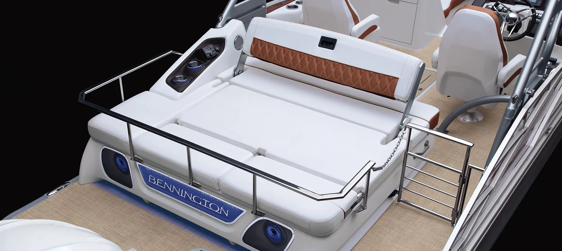 aerial view of the swingback seat on a Bennington R Bowrider Pontoon Boat