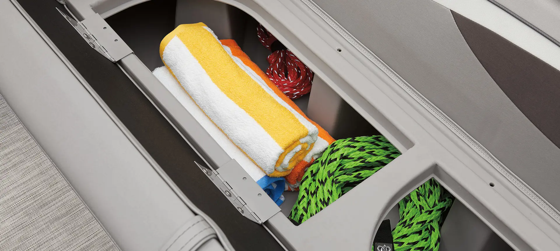 in-seat storage on a Bennington SV pontoon boat