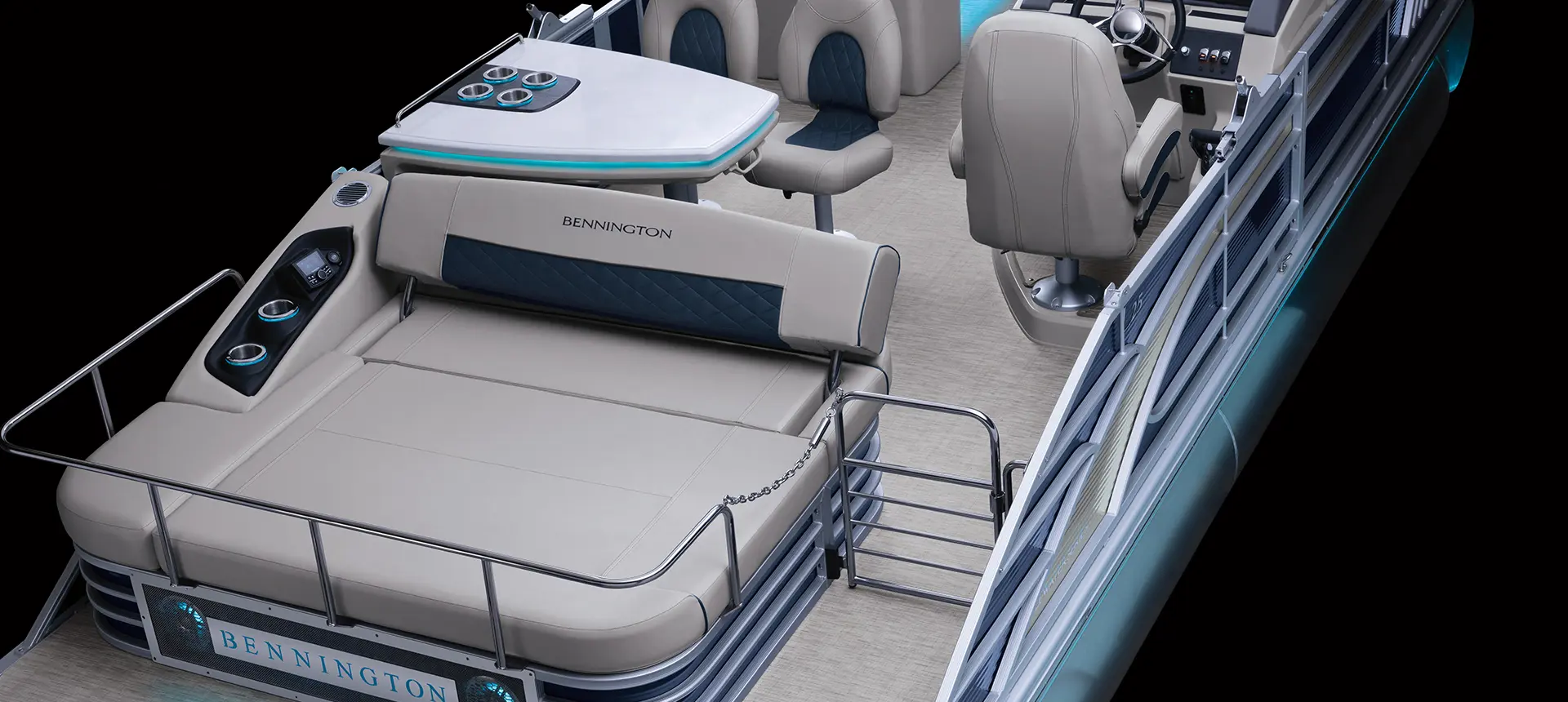 swinback seat on a bennington l pontoon boat