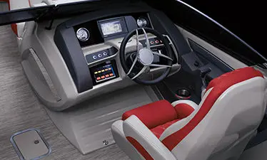 captain's chair and the helm on a bennington qx sport pontoon boat