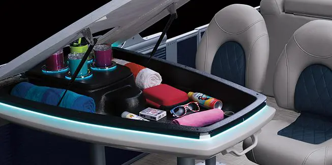 Integrated table storage on a Bennington L Line pontoon boat.