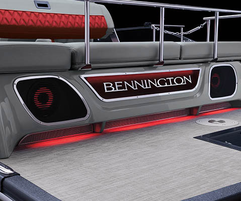 Interior and exterior RGB lighting on the stern of a Bennington Q Line pontoon boat.