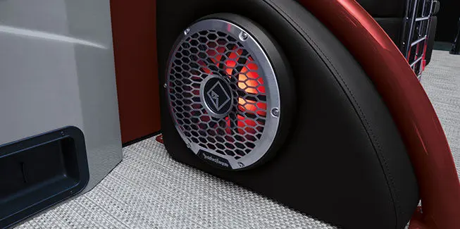 Integrated Rockford Fosgate audio speakers on a Bennington QX Line pontoon boat.