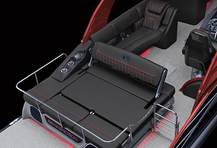 Bennington RX Sport Line pontoon boat with Swingback layout.
