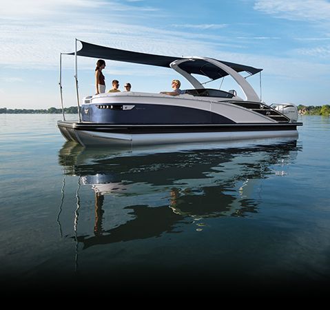 Side profile of a Bennington R Series pontoon boat with optional customizations installed.