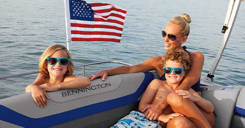 Mounted United States flag on a Bennington pontoon boat.