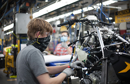 Polaris crew building a Snowmobile
