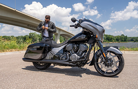 Indian Motorcycle's New 2021 Chieftain Elite Combines Unmatched Power with  Bold, Custom-Inspired Styling