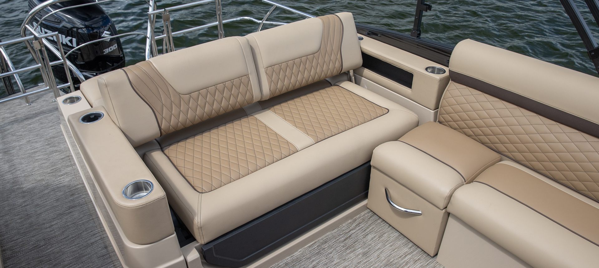 Specs Godfrey Sanpan 2600 DFL Godfrey Pontoon