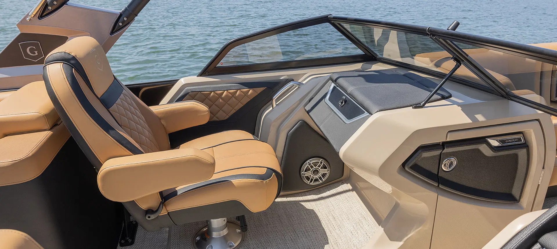 captain's chair on a godfrey aquapatio lounge pontoon