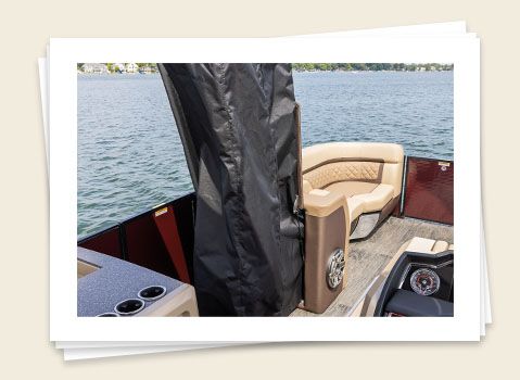 pop up midship changing room on a godfrey aquapatio sundeck pontoon