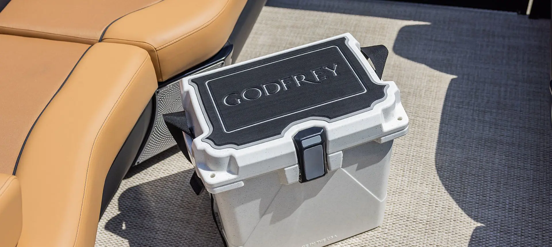 godfrey cooler on a godfrey aquapatio winshield pontoon