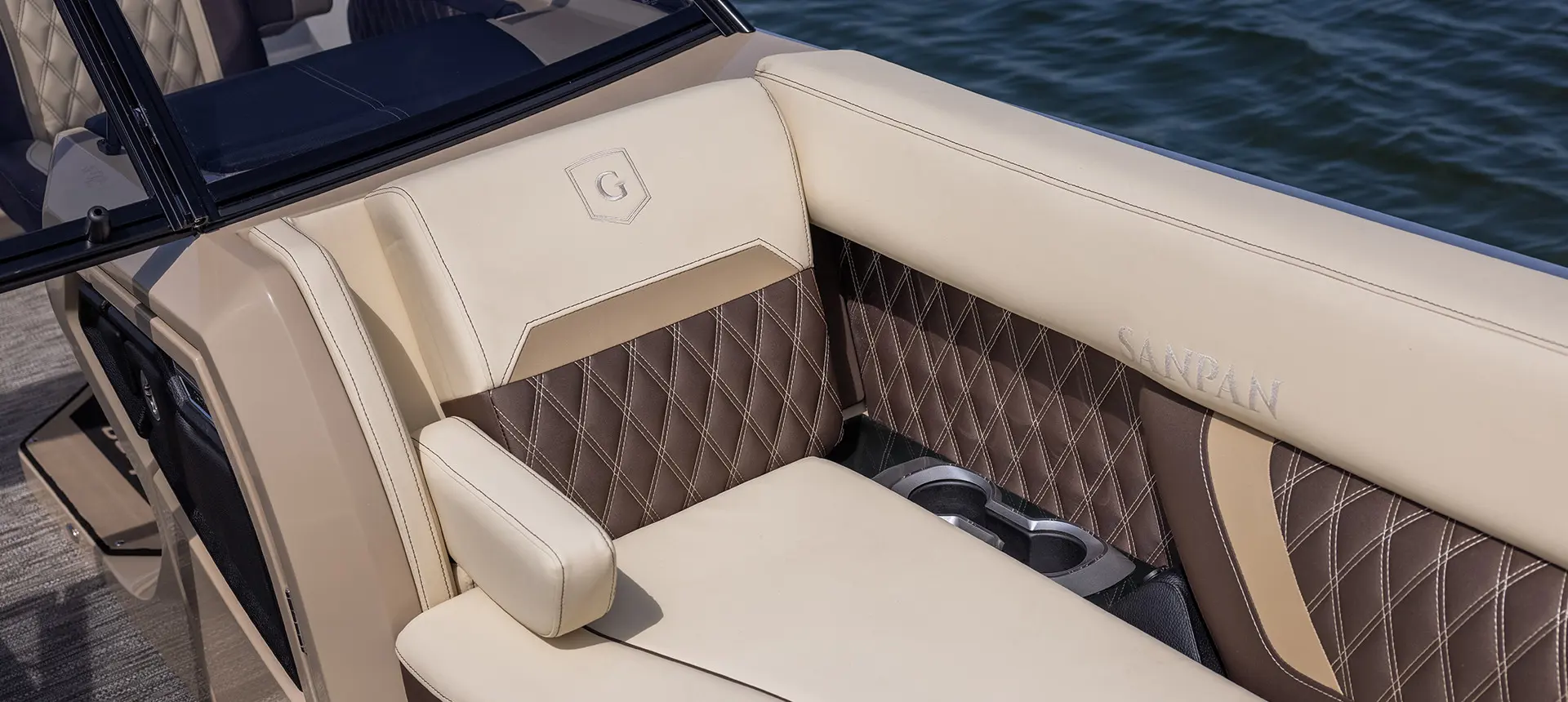 bench seating on a godfrey sanpan lounge pontoon