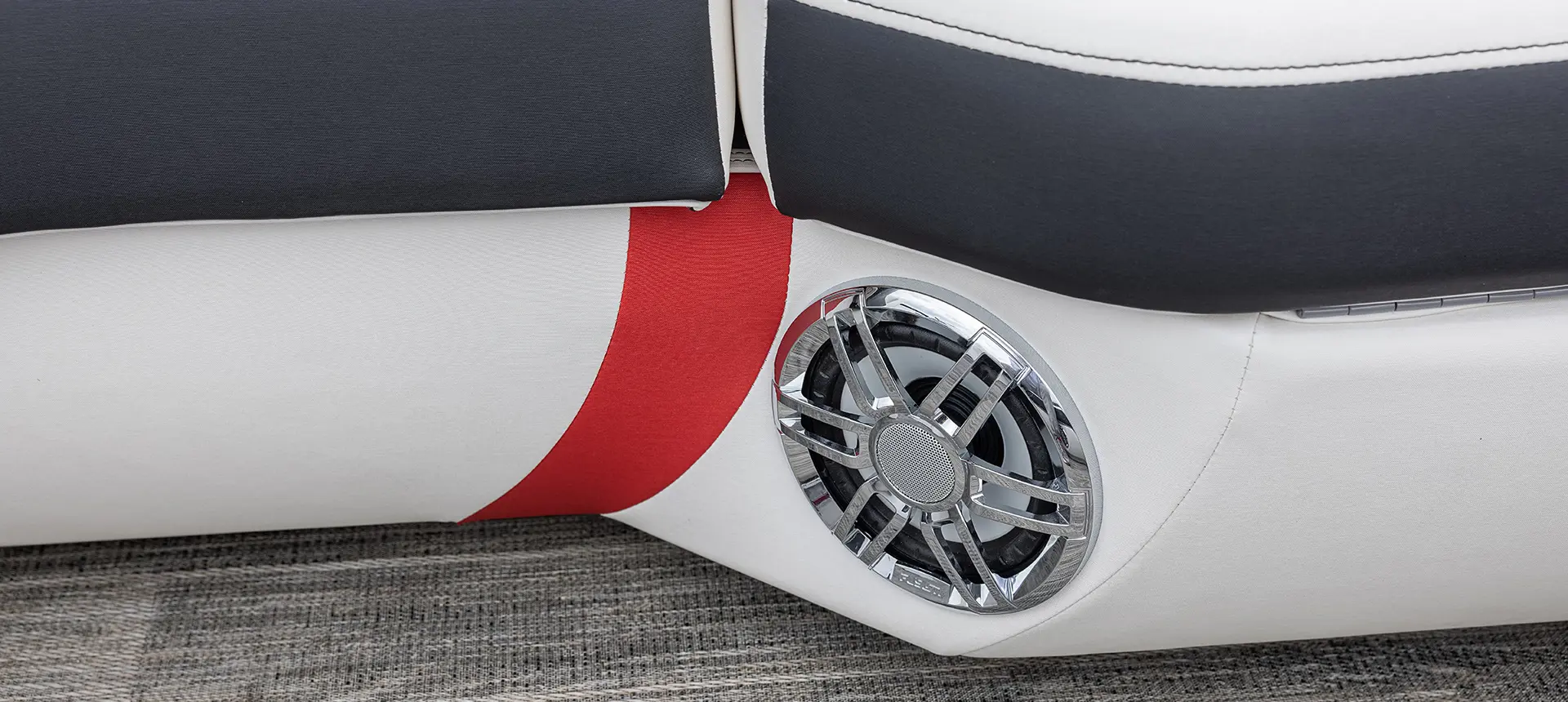 Integrated speakers on a Godfrey Sanpan Twin tritoon.