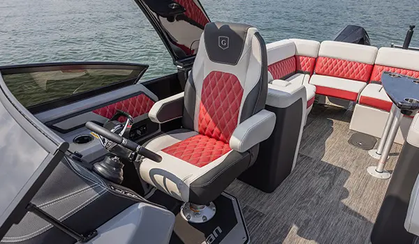 captain's chair on a godfrey sanpan twin pontoon