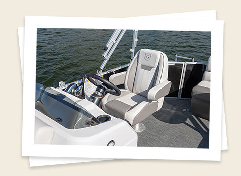 upgraded captain's chair on a godfrey Sweetwater Xperience Cruise pontoon
