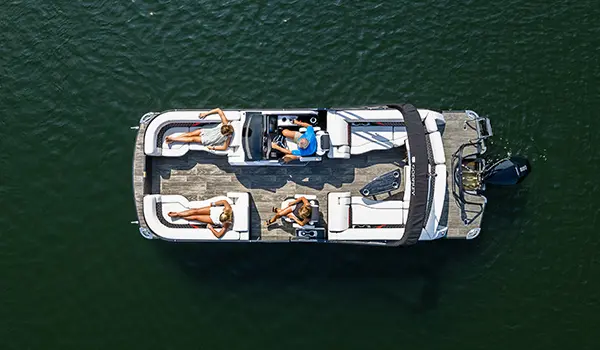 aerial view of the floor plan on a godfrey sanpan lounge pontoon