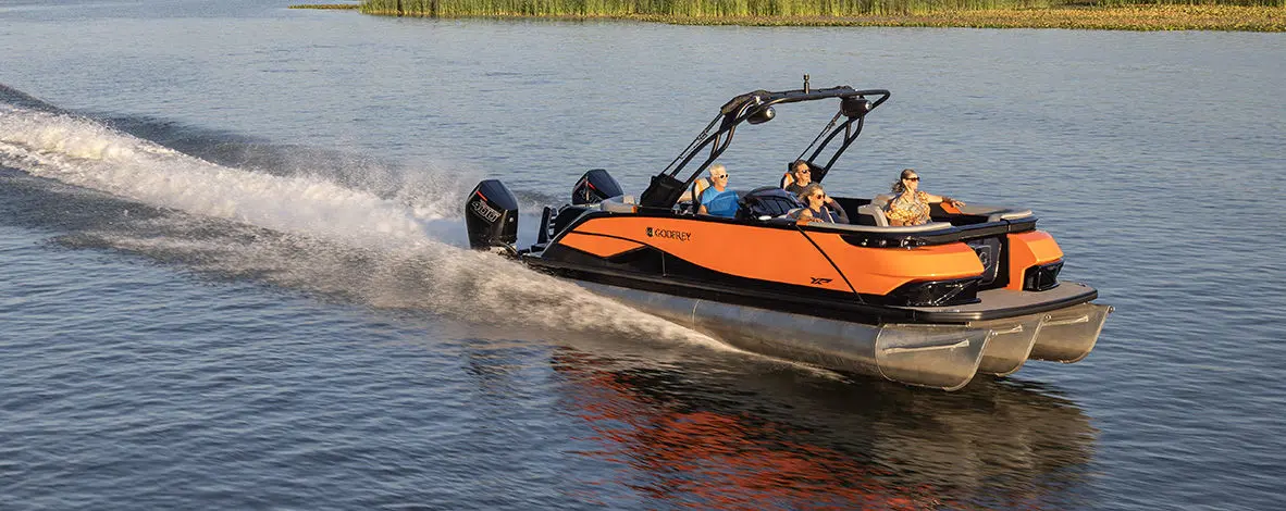 XP 2700 with Calypso Orange Exterior