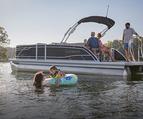 Explore Godfrey Monaco pontoon boats.