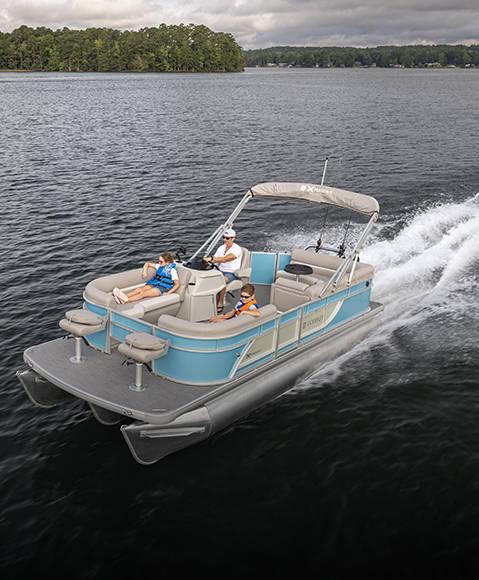 Explore Godfrey pontoon boats with the Fishing layout.