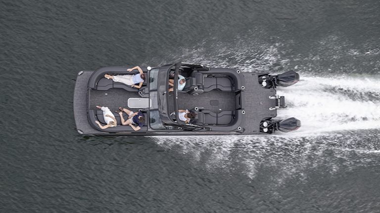 Specs: Godfrey Xperience 1680 CX | Godfrey Pontoon