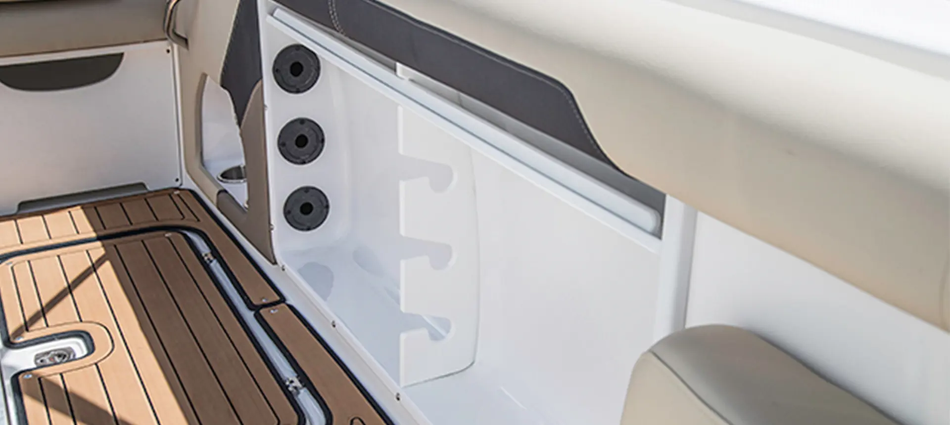 Center Console 19