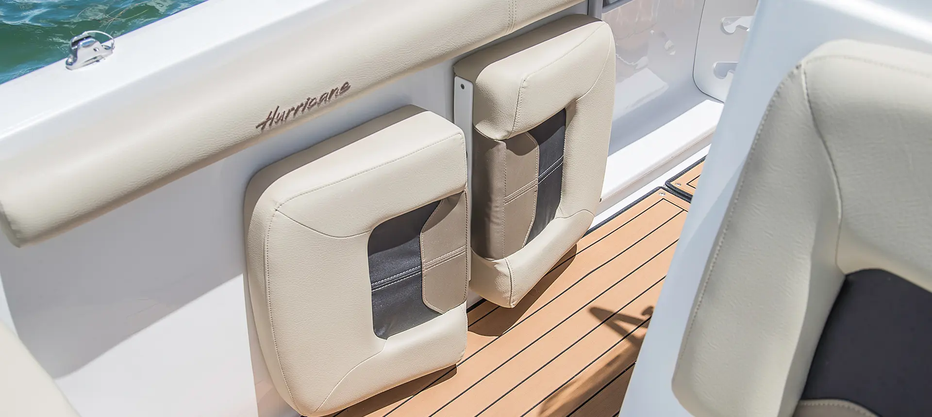 Center Console 21