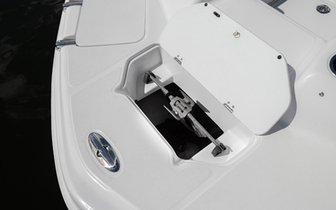integrated bow stern anchor