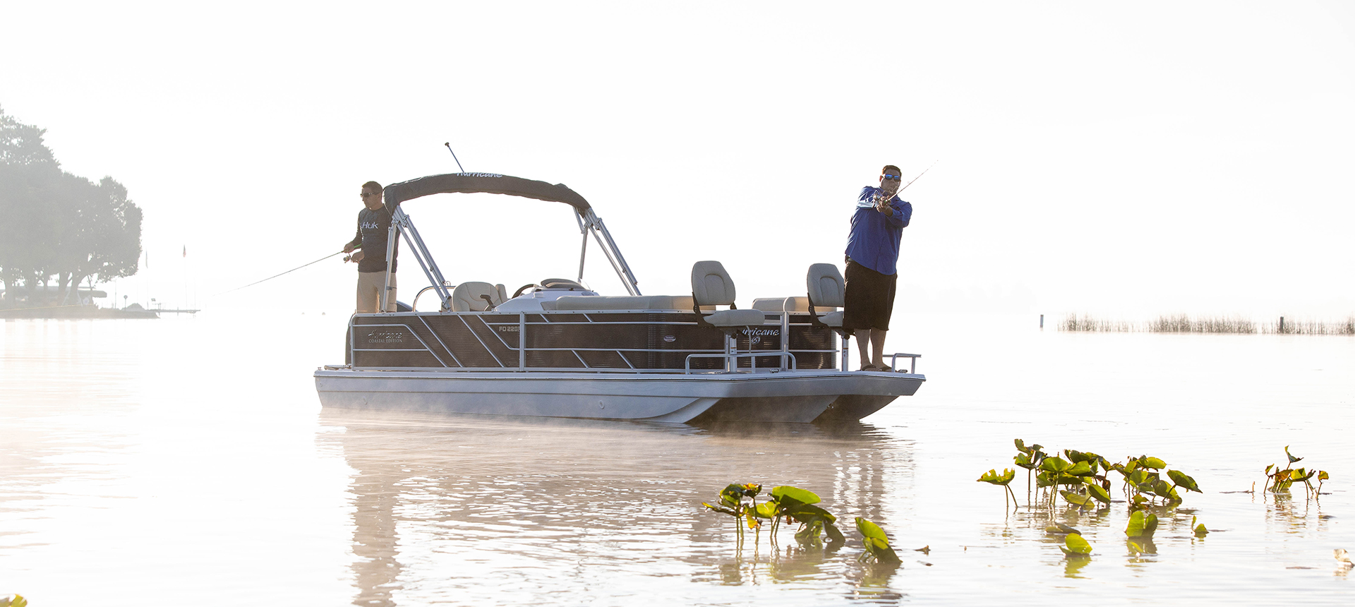 Specs: FunDeck 226F OB | Hurricane Deck Boats