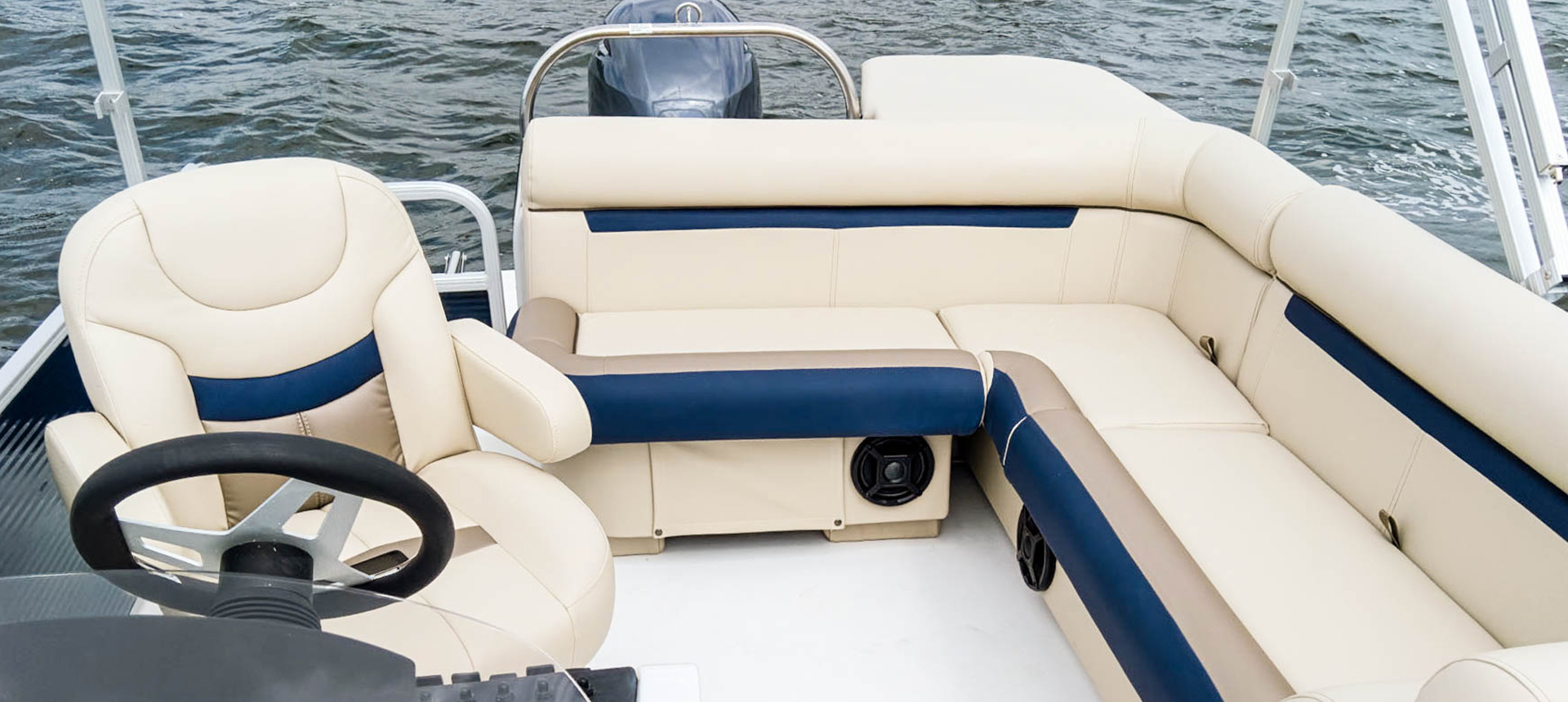 Specs FunDeck 226F OB Hurricane Deck Boats