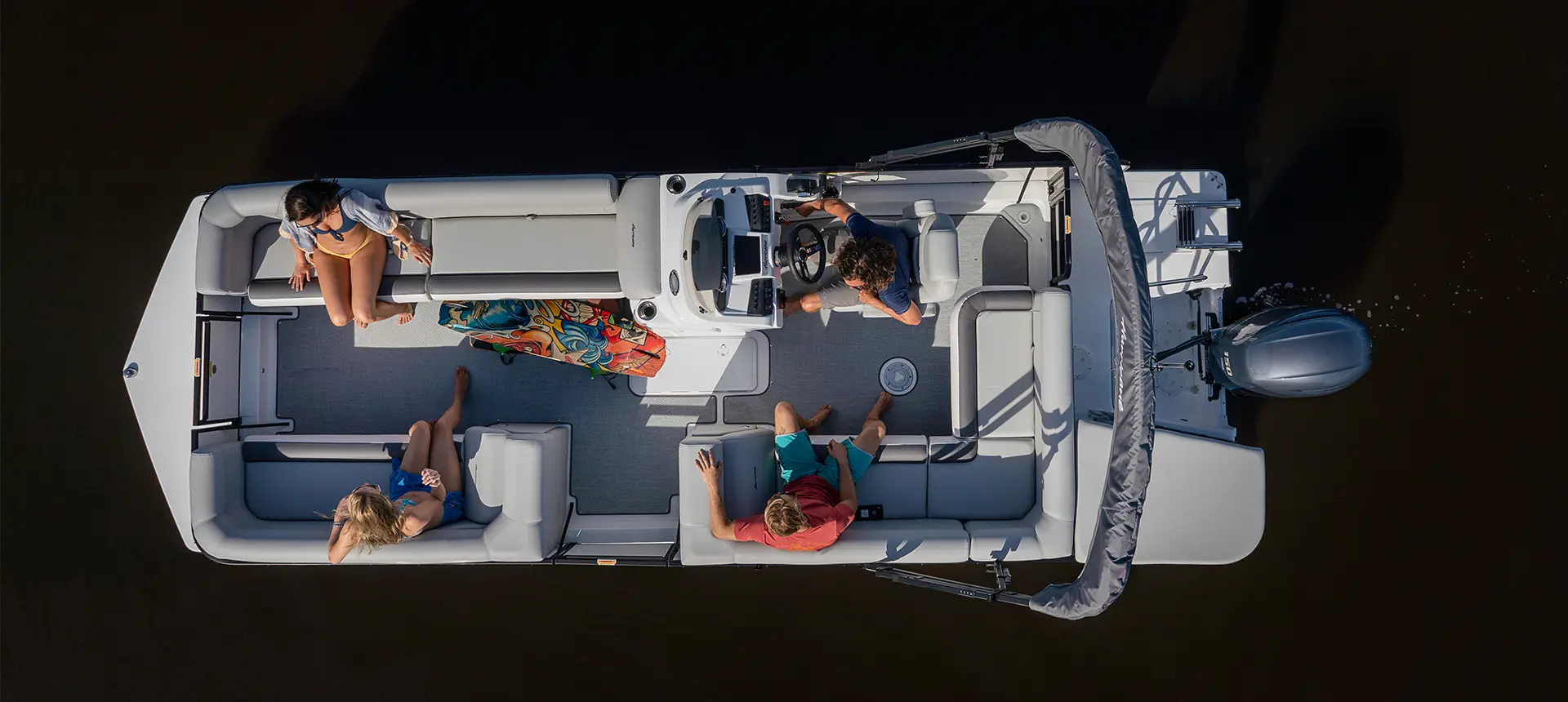 Specs FunDeck 226 OB Hurricane Deck Boats